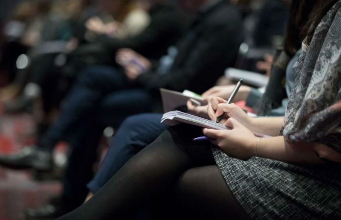 5 Things You Can Do to Make Your Business Conference Successful