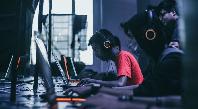 From storyboard to launch: How to turn your idea into a successful game From Storyboard to Launch How to Turn Your Idea Into a Successful Game