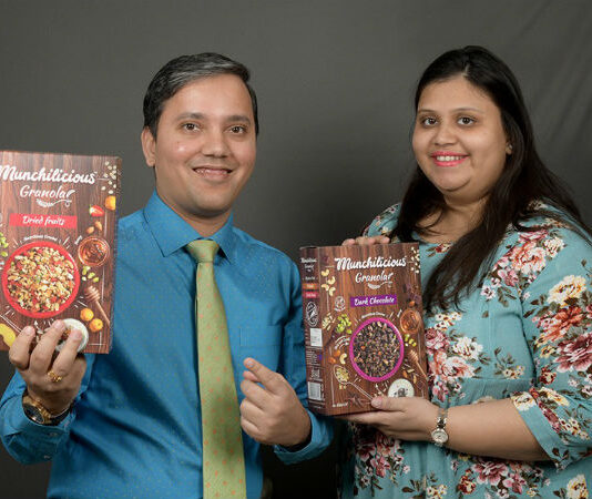 Founders of Munchilicious Granola