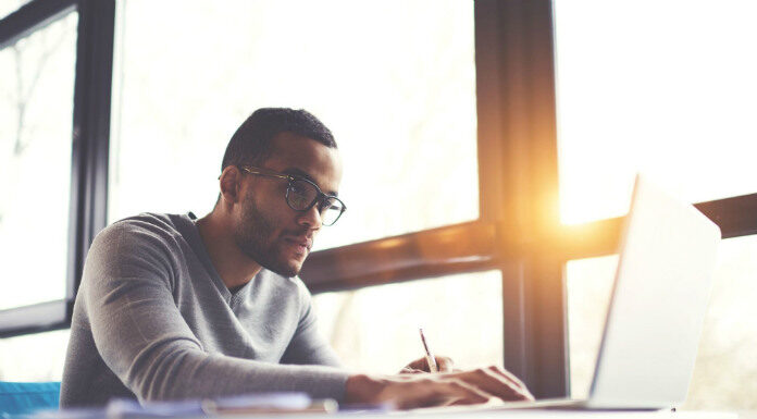 How to stay focused and motivated while starting a business How to stay focused and motivated