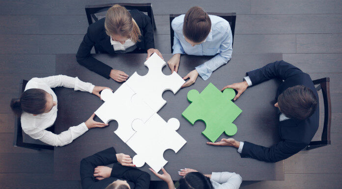 How to launch a business from scratch qualities of a great business leader