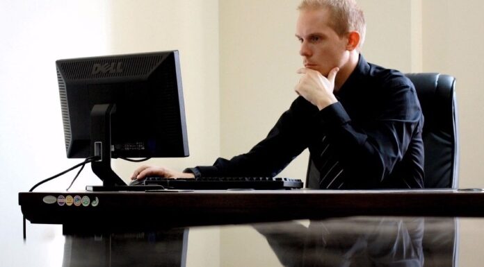 Top 5 famous Entrepreneurs who have established their business in 2021 famous Entrepreneurs