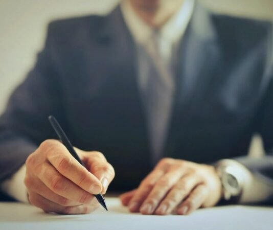 contracts for startups