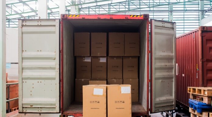 Benefits Of Hiring Shipping Containers